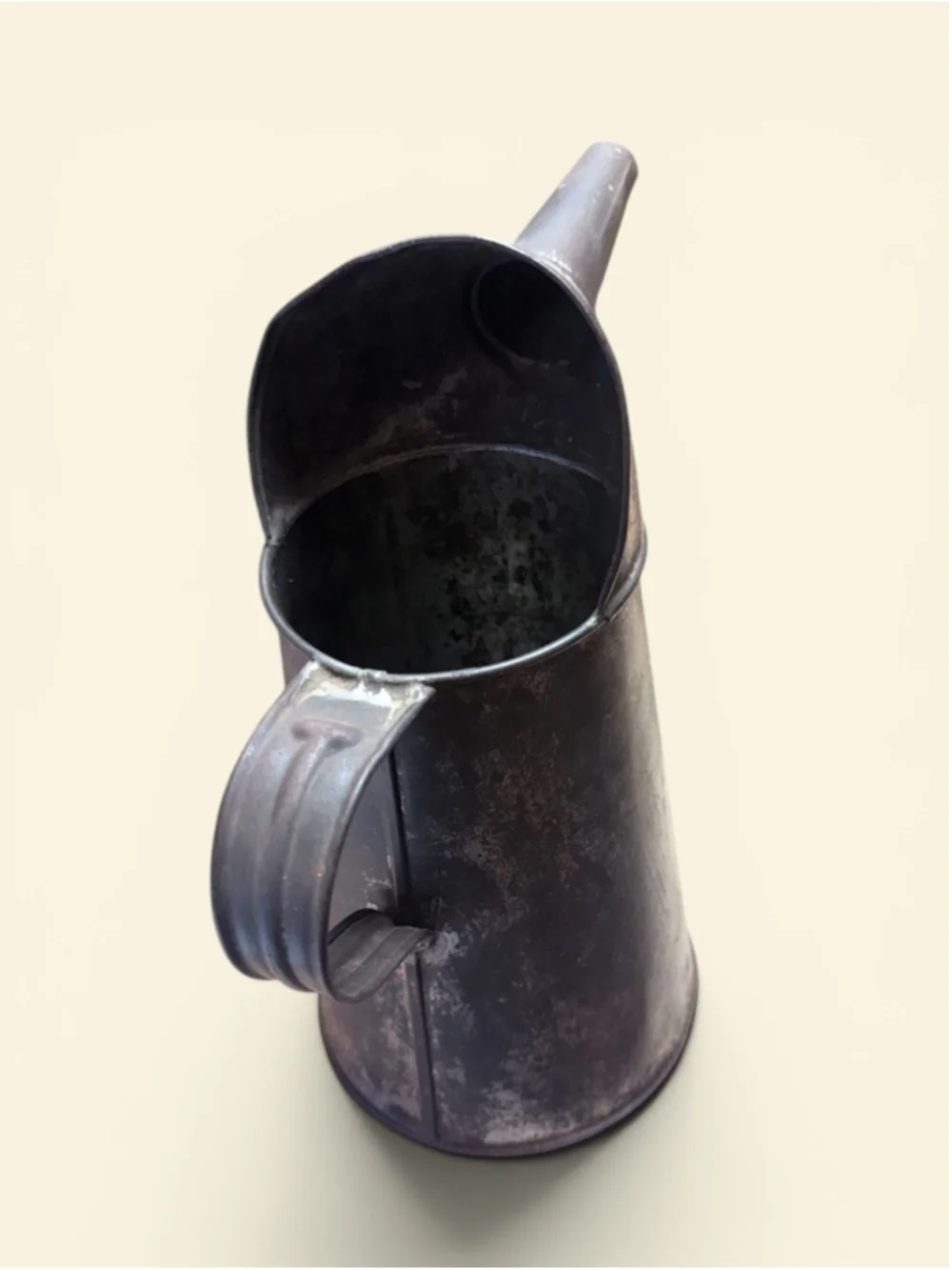 Primitive Rustic Metal Oil Pourer Vase Farmhouse Decor Industrial Country Pitche